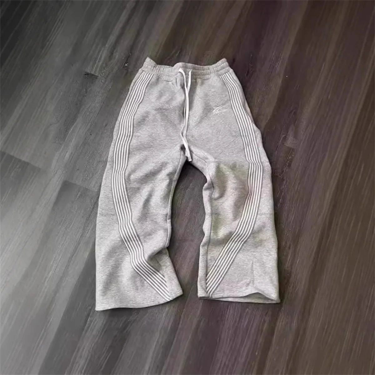 AURELLE Striped Wide-Leg Streetwear Sweatpants – Casual Loose Drawstring Pants for Men & Women
