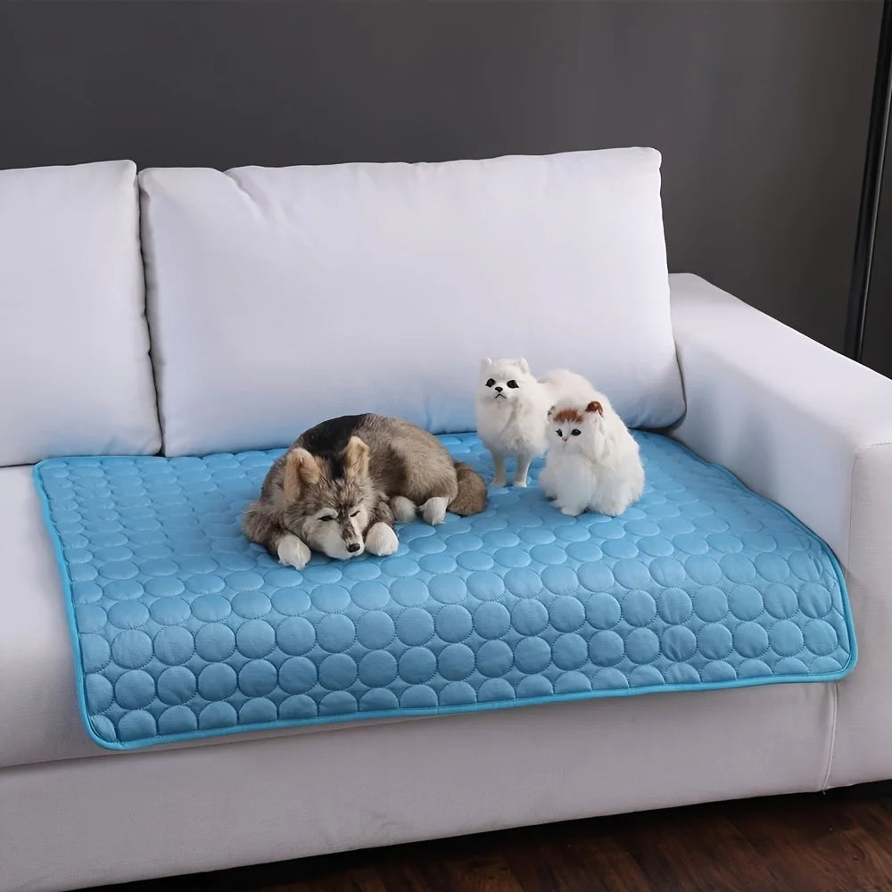 AURELLE Dog Cooling Mat – Self-Cooling Summer Pet Bed for Dogs & Cats