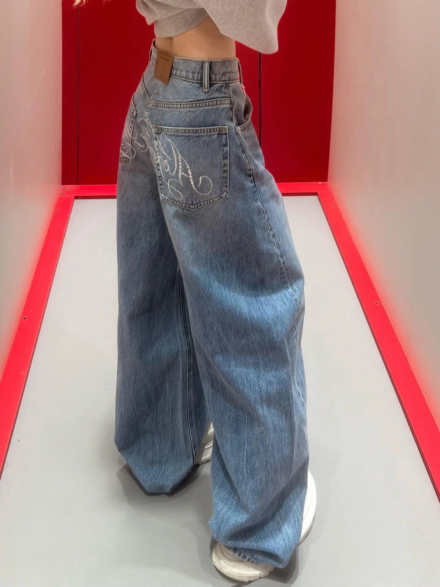 Women's Gradient Wide Leg Jeans – Low-Rise Straight Denim Pants