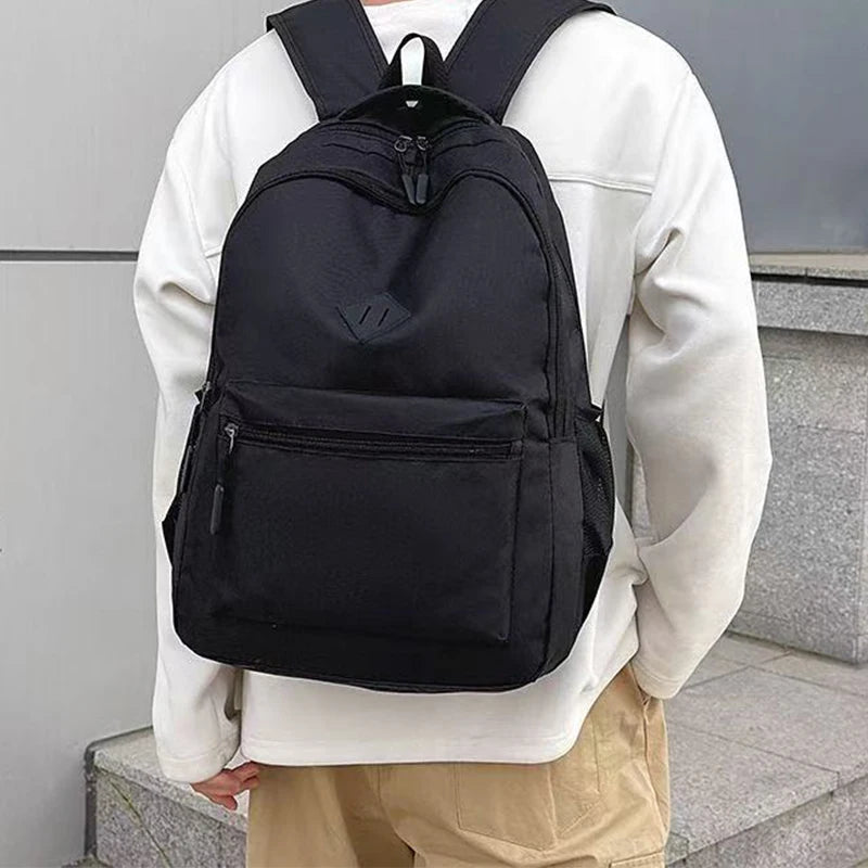 Large Capacity Black Backpack – Unisex Travel, School & Everyday Backpack
