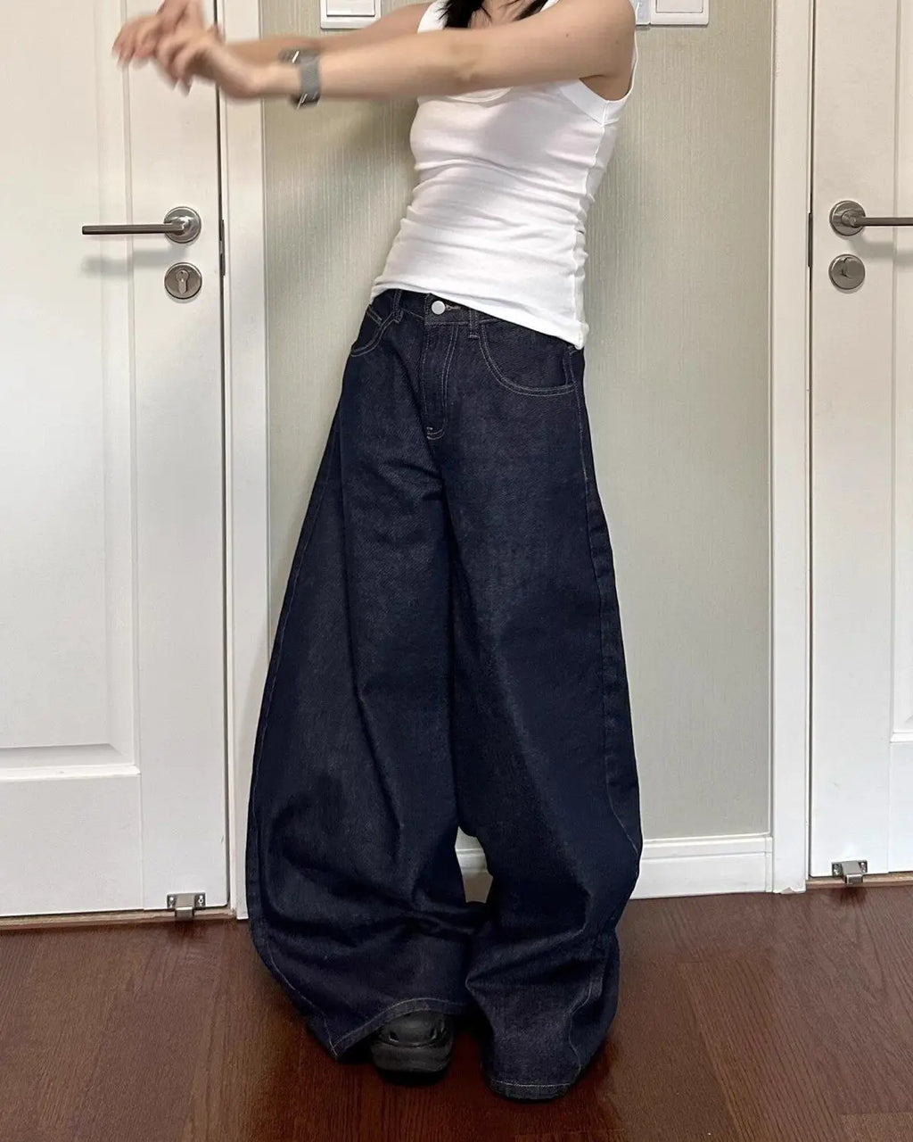 Women's High-Waisted Wide Leg Black Jeans – Relaxed Straight Denim Pants