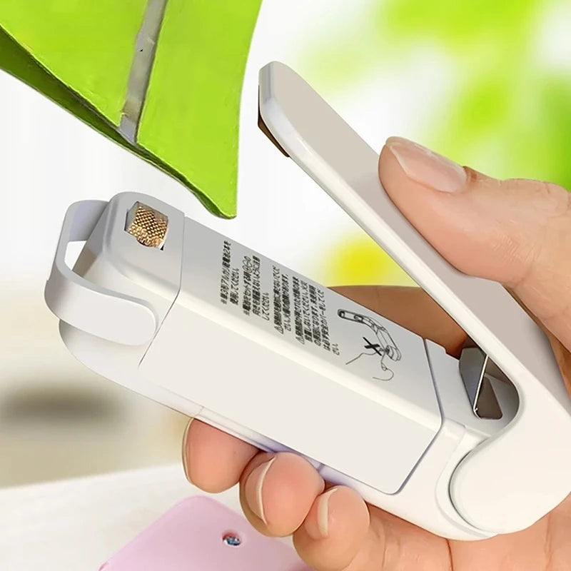 AURELLE Mini Portable Heat Bag Sealer – Handheld Food Storage Sealer