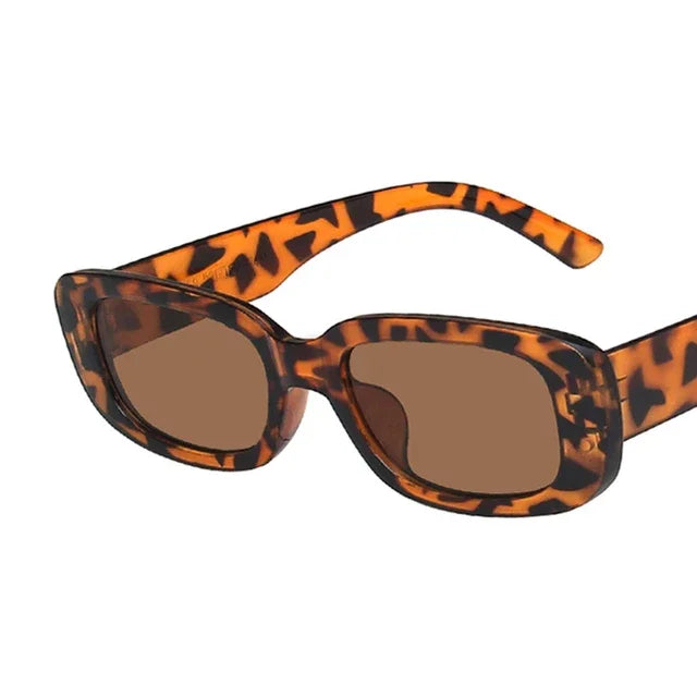 Retro Rectangle UV400 Sunglasses – Vintage Fashion Eyewear for Women & Men